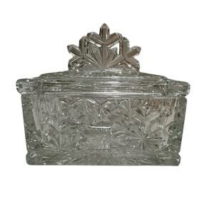 Vintage Luminarc Glass Holiday Candy Trinket Box with Snowflakes Lid